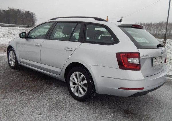 Skoda Octavia cena 45900 przebieg: 153000, rok produkcji 2017 z Ślesin małe 191